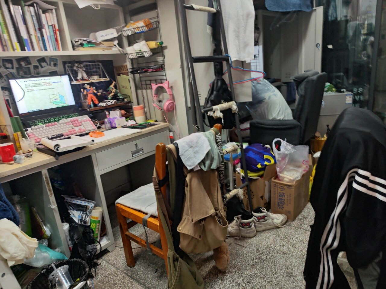 湖北美术学院一年学费多少钱(湖北美术学院一年学费生活费大约多少)