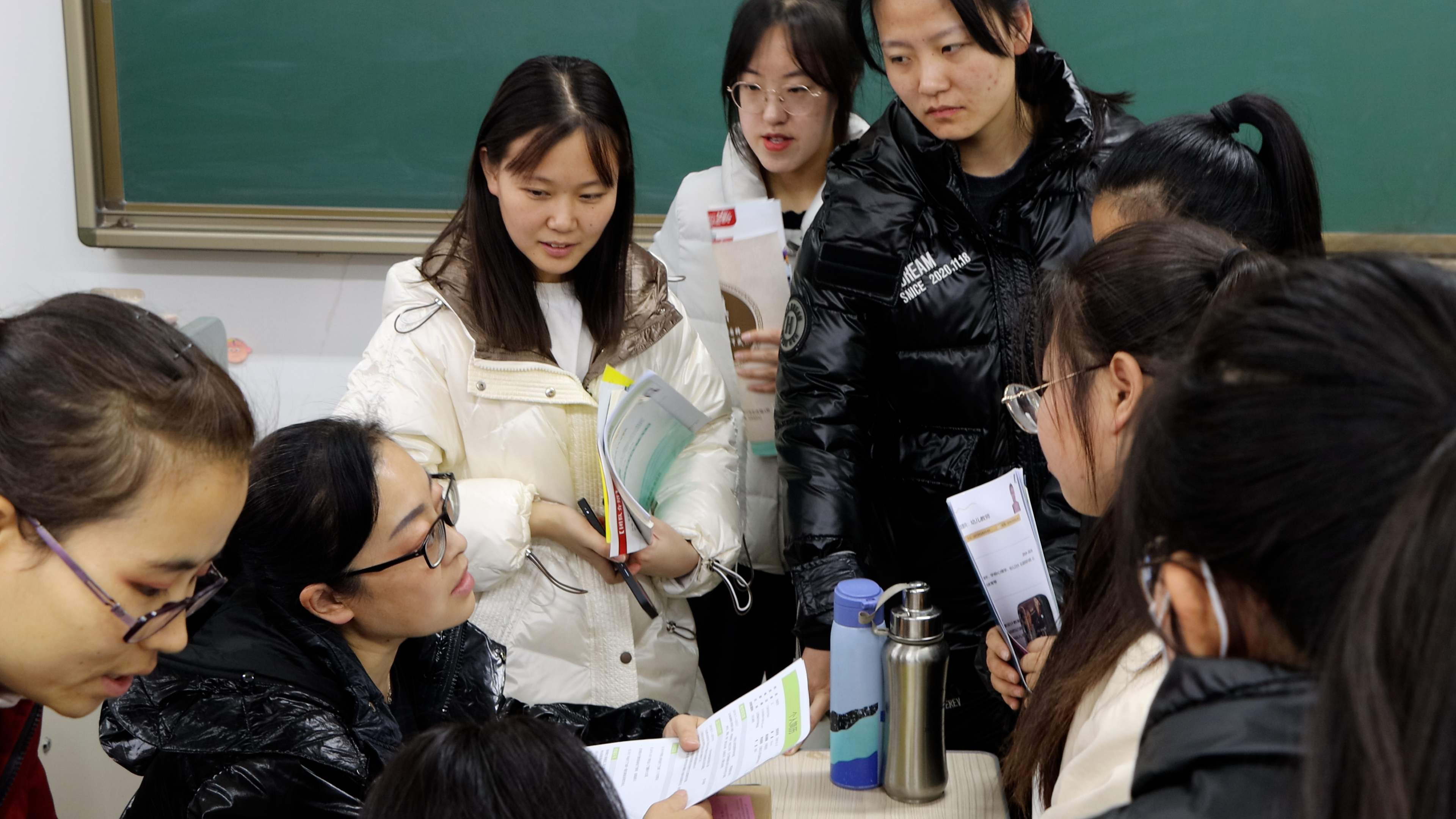 大专生可以考教师资格证吗(大专考教师资格证需要什么条件)