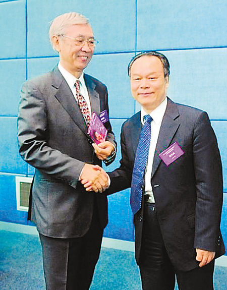 北大校长鸿鹄之志事件(北大校长把鸿鹄读什么了)