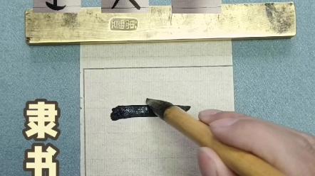 上面一个开字下面一个火字念什么(上面一个开下面一个火这个字怎么念)