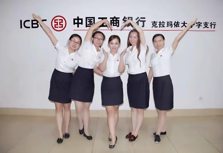文体委员的职责(文体委员的职责和权限)
