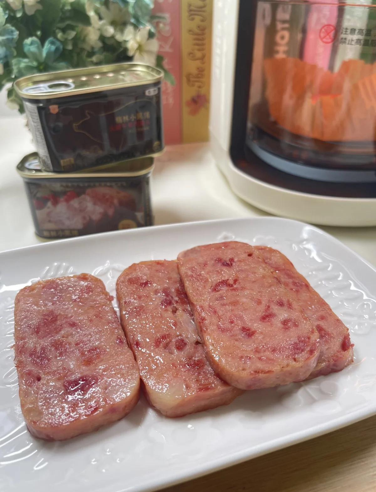 上海梅林午餐肉和中粮梅林午餐肉(上海梅林午餐肉和中粮梅林午餐肉哪个好吃)