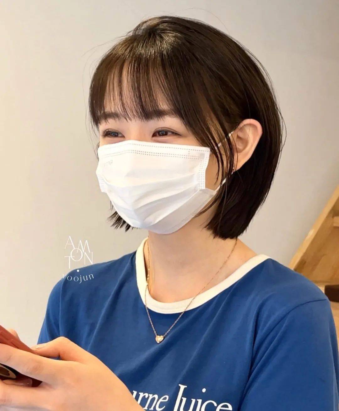 女学生短发发型2022最新图片(女学生短发发型2022最新图片大全)
