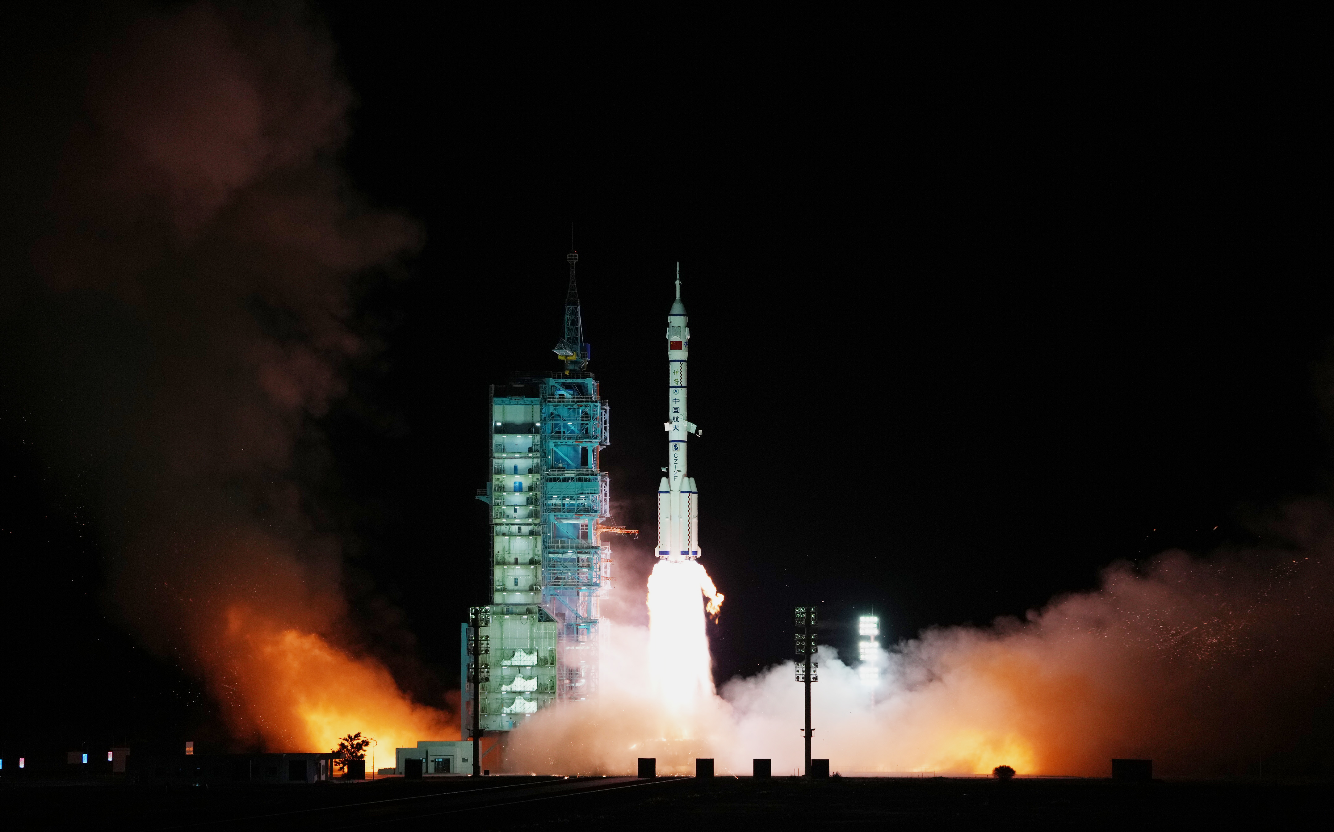 神舟13号载人飞船(神舟13号载人飞船发射成功新闻)