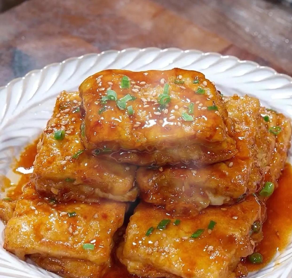 鲁菜是哪个地方的菜(鲁菜是哪个地方的特色菜)