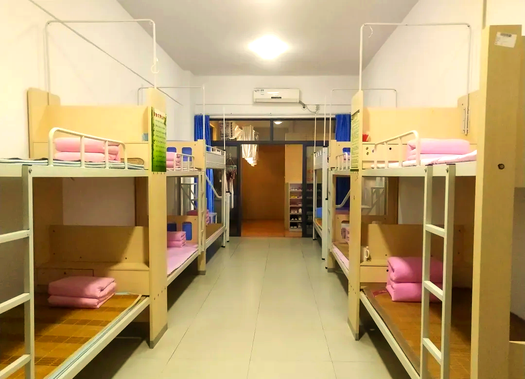 东莞职业技术学院宿舍(深圳市第一职业技术学校招生简章) 东莞职业技术学院宿舍(深圳市第一职业技术学校招生简章)