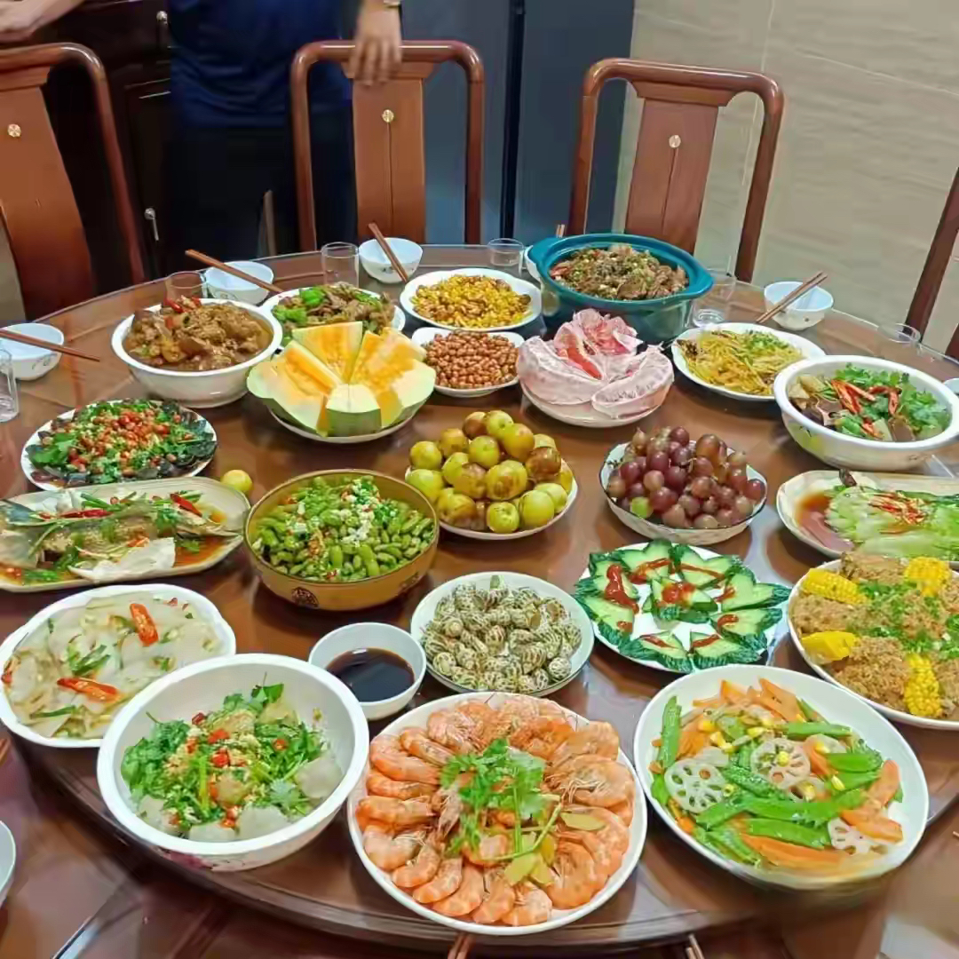 8个人点菜一般点几个菜(8个人点菜一般点几个菜多少钱) 8个人点菜一般点几个菜(8个人点菜一般点几个菜多少钱)
